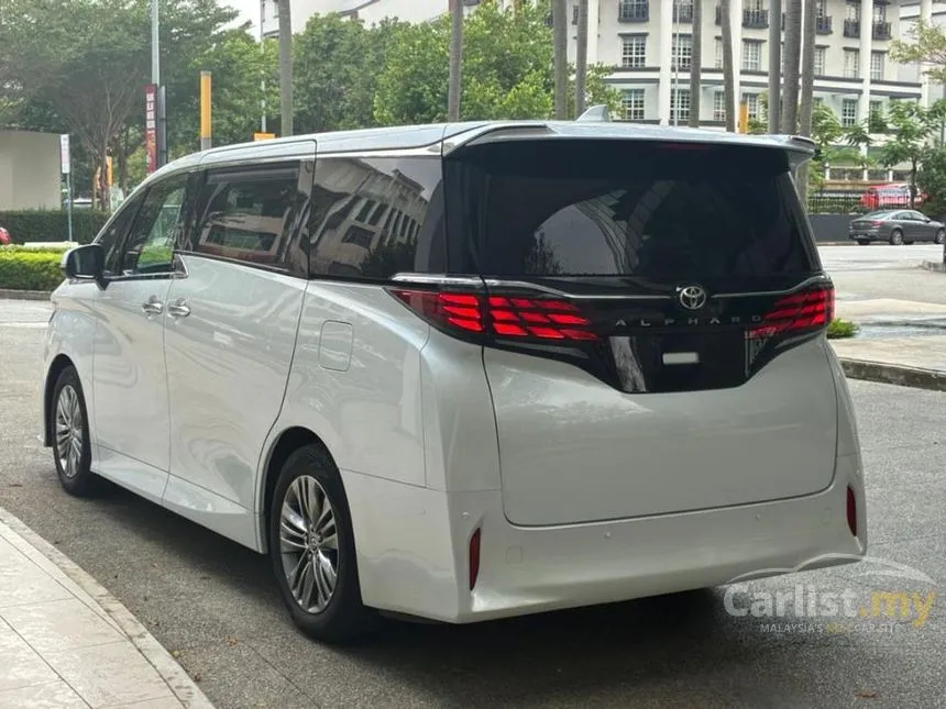 2024 Toyota Alphard Z 7-Seater MPV