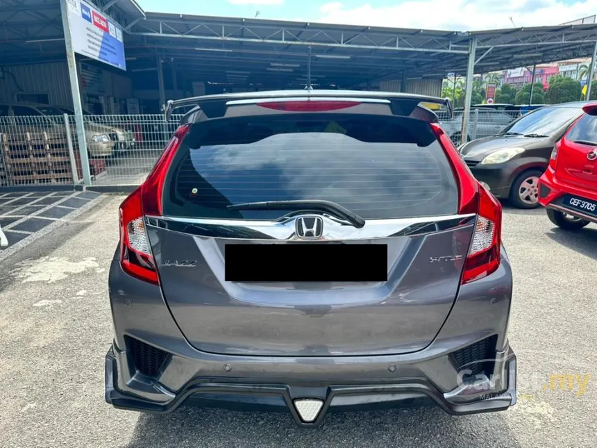 2016 Honda Jazz V Hatchback