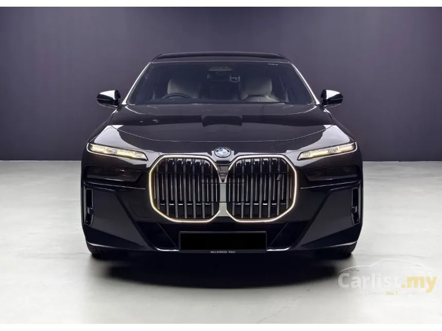 2023 BMW i7 xDrive60 M Sport Sedan