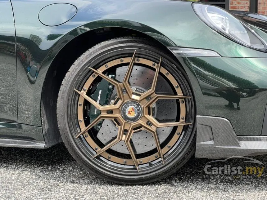 2022 Porsche 911 Turbo S Coupe