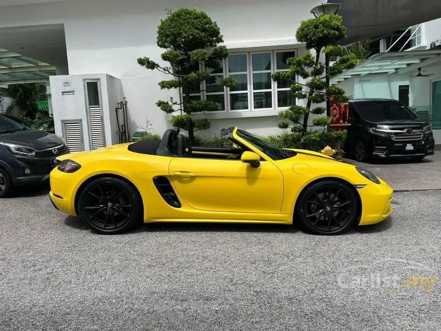 2016 Porsche 718 Cayman Coupe