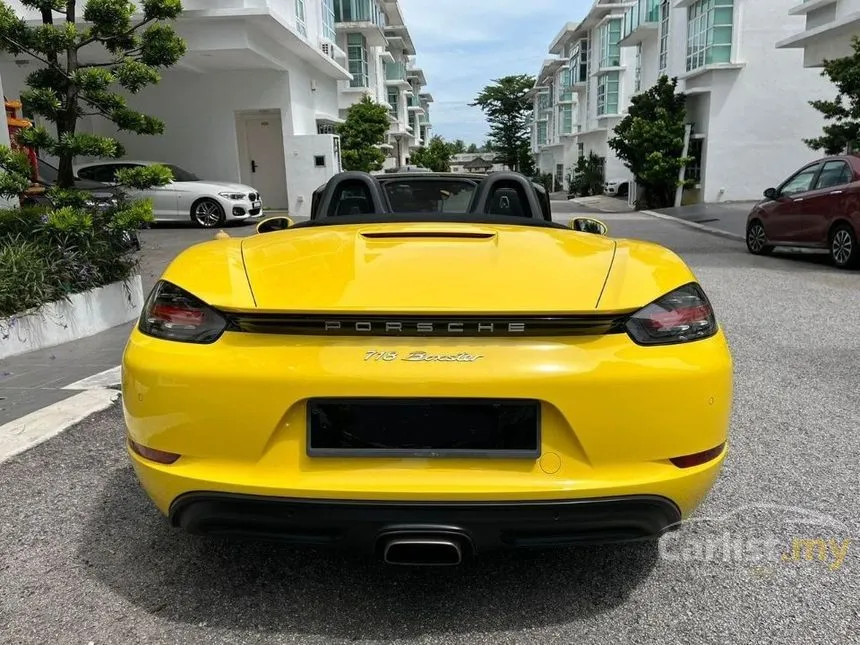 2016 Porsche 718 Cayman Coupe