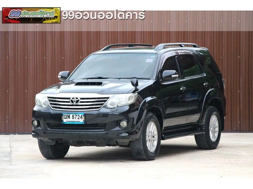 2012 Toyota FORTUNER V SUV