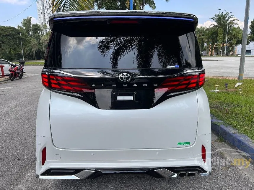 2024 Toyota Alphard Z 7-Seater MPV