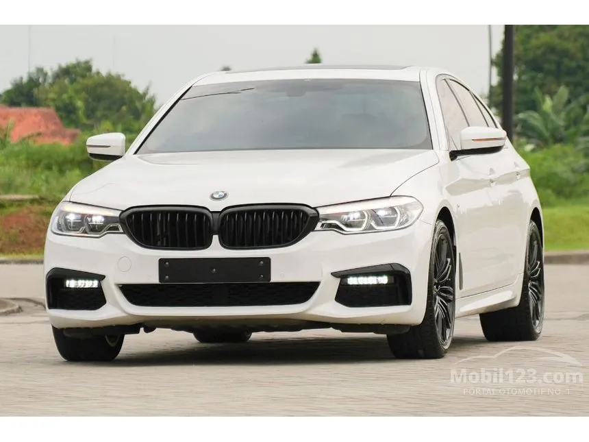 2020 BMW 520i M Sport 75th Edition Sedan
