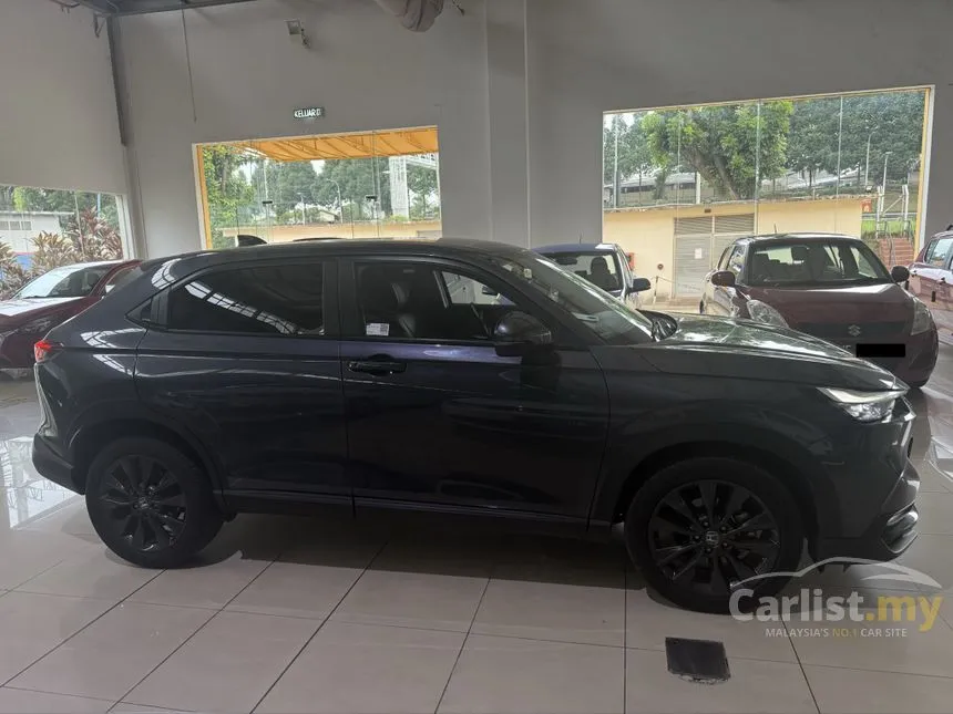 2025 Honda HR-V V SUV