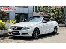 2012 Mercedes-Benz E250 1.8 CGI Sedan KM 45.000 ANTIK SEKALI Mercedes Benz E250 CGI Cabrio White On Black NIK 2012 Perfect Condition Like New