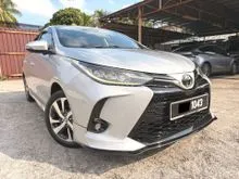 2021 Toyota Yaris 1.5 E FACELIFT , BODYKIT , 1 YEAR WARRANTY , FULL SERVICE RECORD , APPLE CAR PLAY , 360 CAMERA , PRE COLLISION ** 1 OWNER **