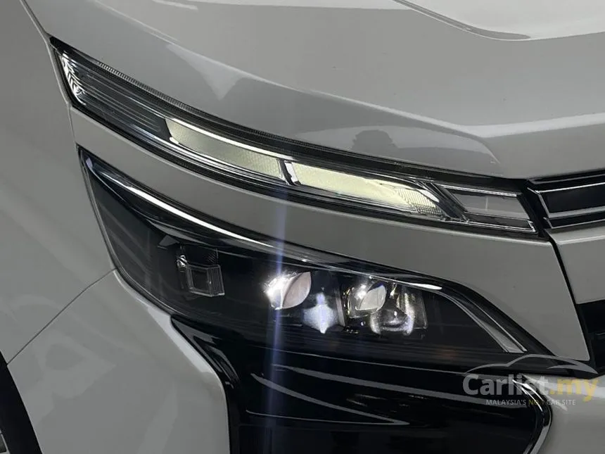 2021 Toyota Voxy ZS Kirameki III Edition MPV