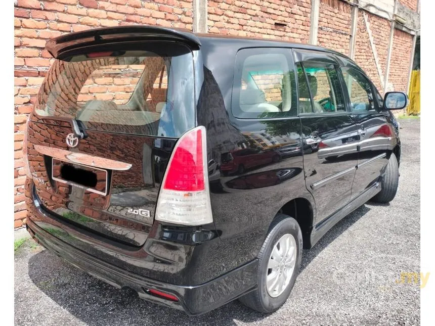 2010 Toyota Innova G MPV