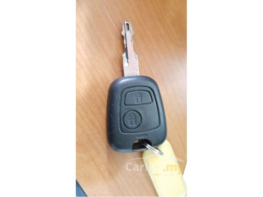 Peugeot 206 2006 1.4 in Selangor Automatic Hatchback Peugeot 206 2006 1.4 in Selangor Automatic Hatchback