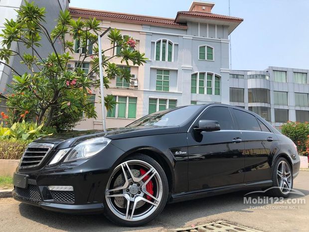 E63 AMG - Mercedes-Benz Murah - 17 mobil bekas dijual 