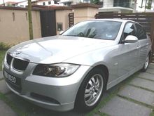 Fully imported BMW 320i 2.0 Sedan