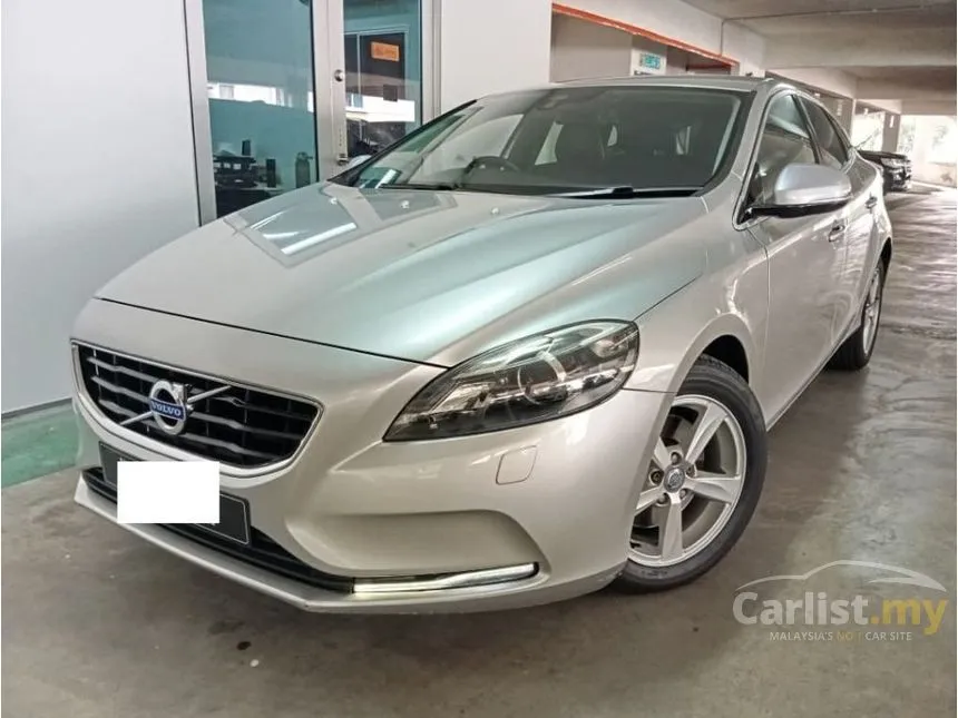 2015 Volvo V40 T4 Hatchback