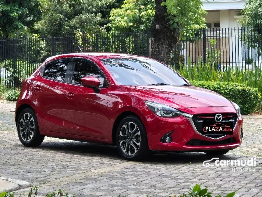 2016 Mazda 2 R Hatchback