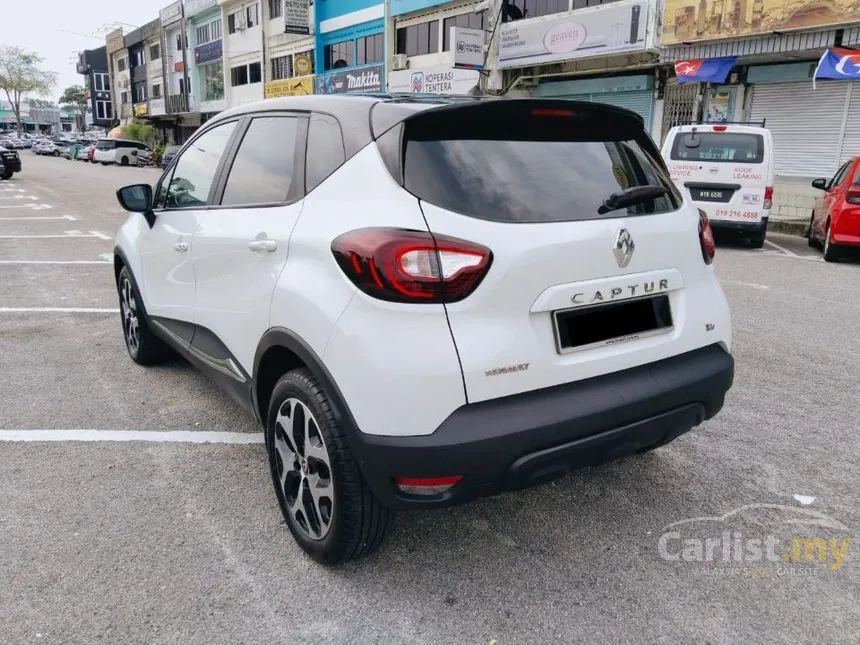 2018 Renault Captur TCe 120 (Pearl white) SUV
