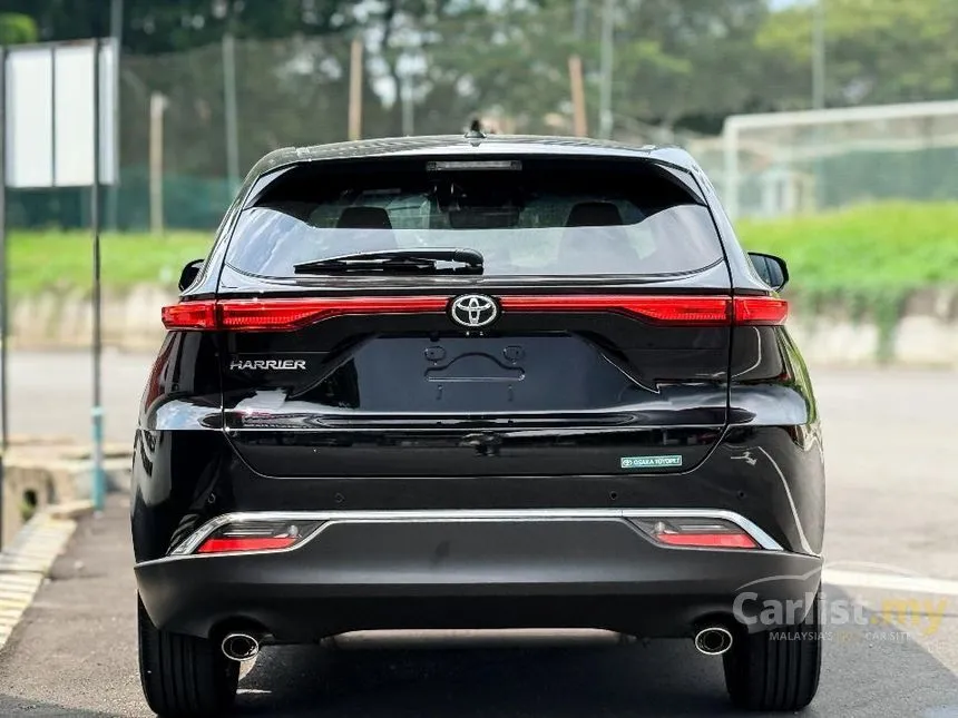 2025 Toyota Harrier Luxury SUV