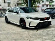 2023 Honda Civic Type R FL5 2.0L / 315HP / Championship White / 21k KM / Manual