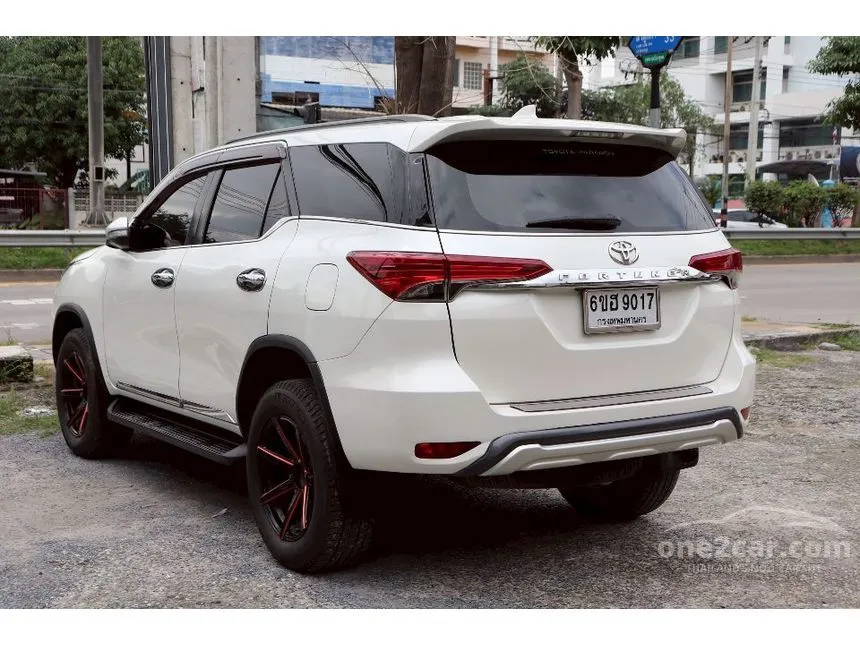 2016 Toyota FORTUNER V SUV