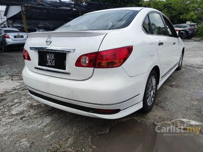 2009 Nissan Sylphy Luxury Sedan