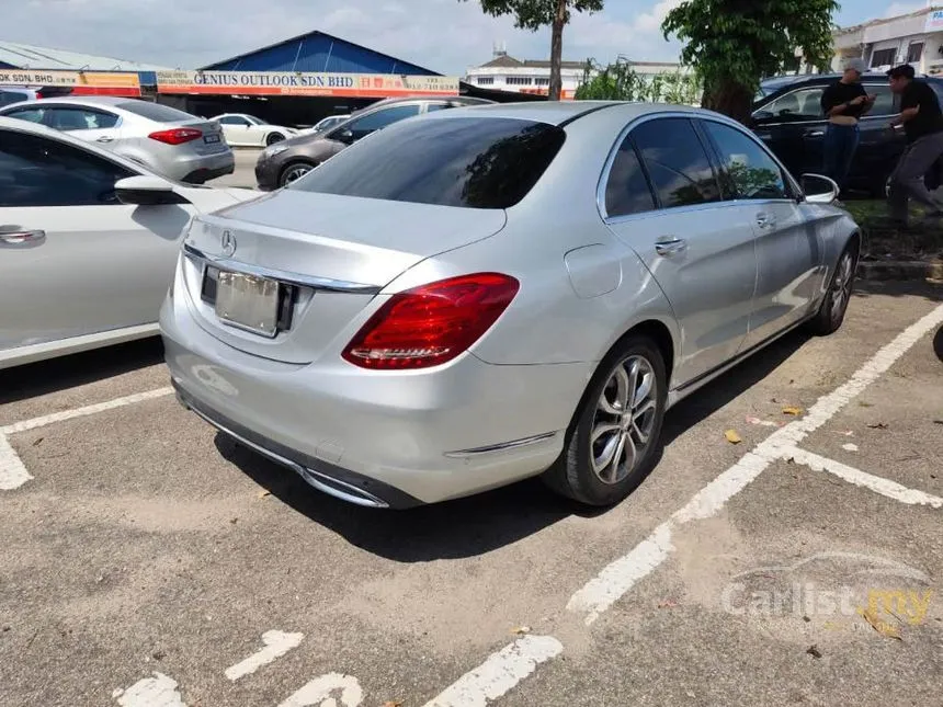2014 Mercedes-Benz C200 Avantgarde Sedan