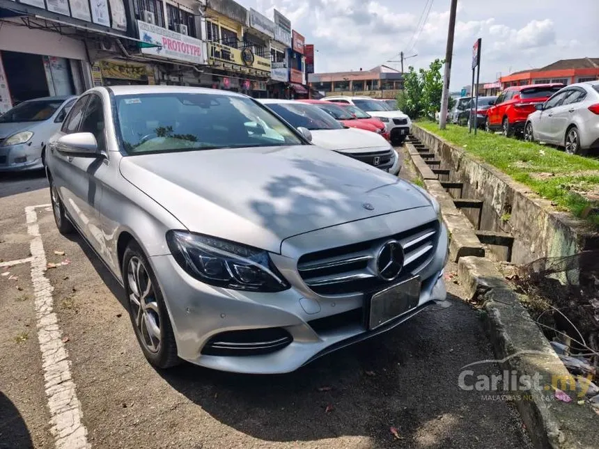 2014 Mercedes-Benz C200 Avantgarde Sedan