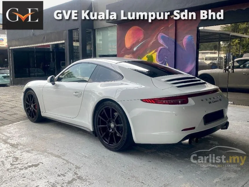 2013 Porsche 911 Carrera 4S Coupe