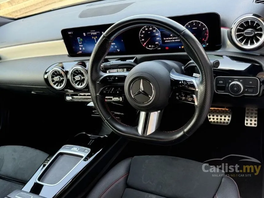 2024 Mercedes-Benz A250 4MATIC AMG Line Sedan