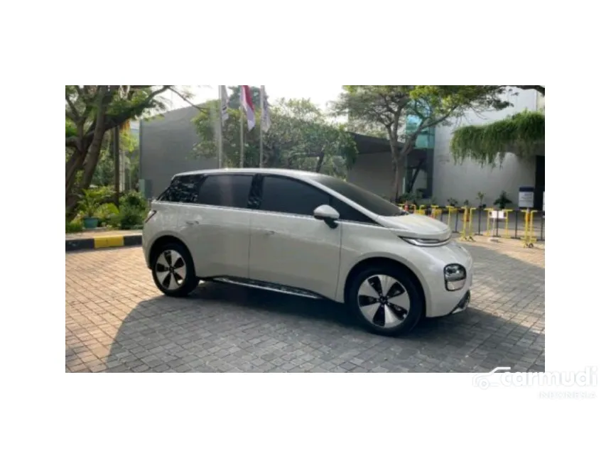 2024 Wuling Cloud EV EV Hatchback