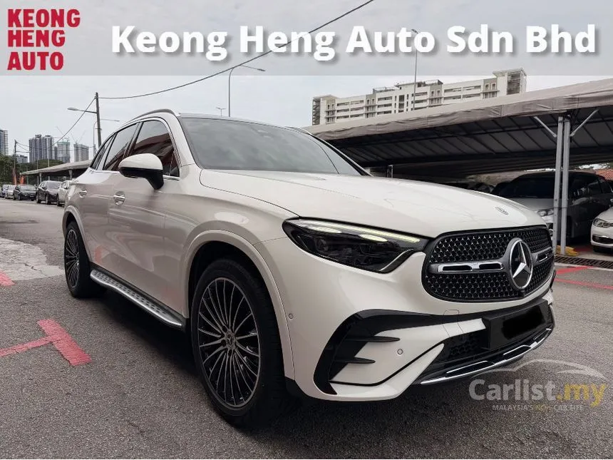 2023 Mercedes-Benz GLC300 4MATIC AMG Line SUV