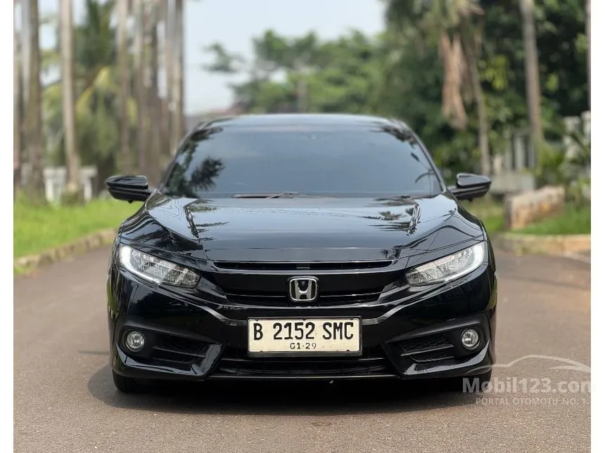 2016 Honda Civic ES Sedan