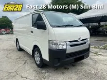 2012 Toyota Hiace 2.5 Panel Van