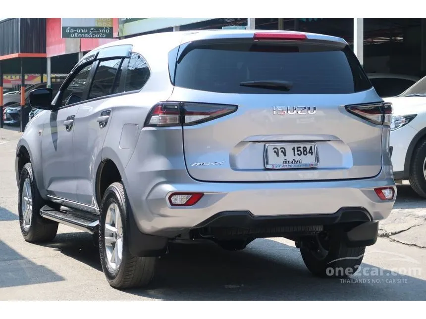 2022 Isuzu MU-X Active SUV