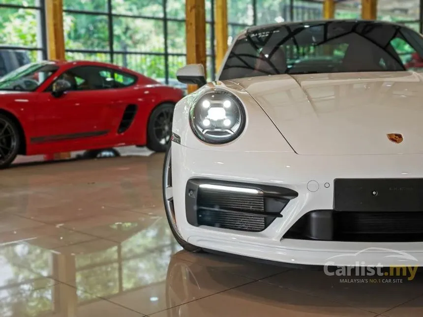 2020 Porsche 911 Carrera 4S Coupe