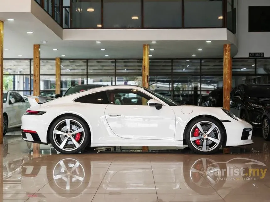 2020 Porsche 911 Carrera 4S Coupe