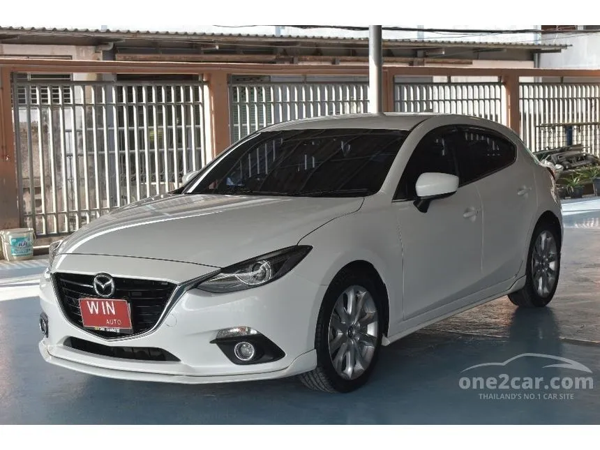 Mazda 3 2017 store hatchback for sale