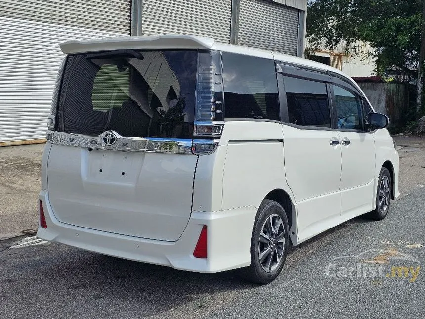 2021 Toyota Voxy ZS Kirameki Edition MPV