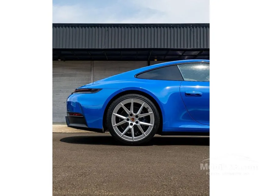 2025 Porsche 911 Carrera Coupe