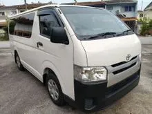 2022 Toyota Hiace 2.5 (M) Window Van Roof Full Air Cond