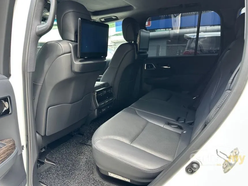 2023 Toyota Land Cruiser ZX Modellista SUV