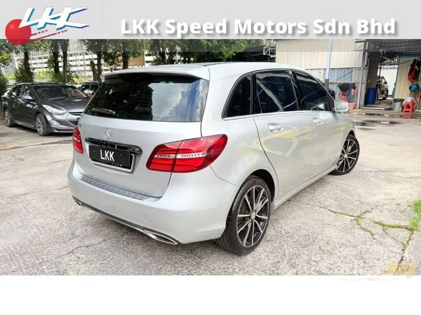 2016 Mercedes-Benz B200 Sport Tourer Hatchback