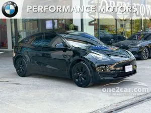 2024 TESLA Model Y Standard Range SUV