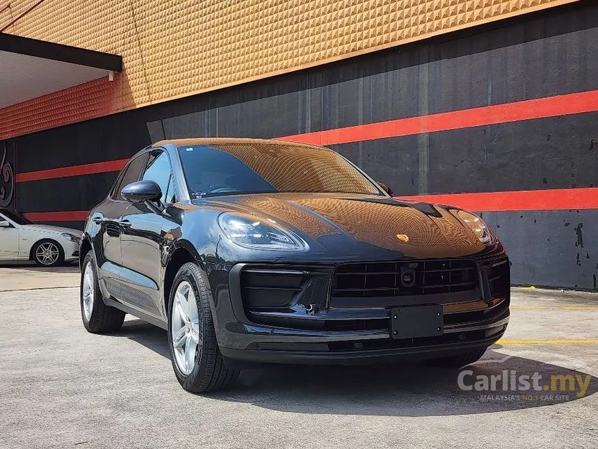 2022 Porsche Macan SUV