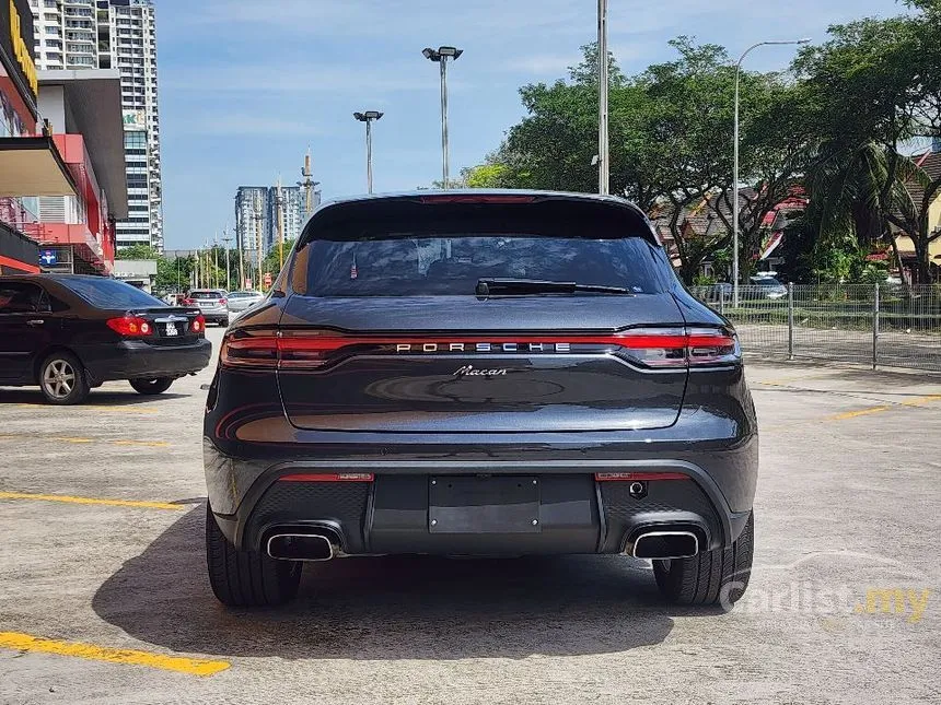 2022 Porsche Macan SUV