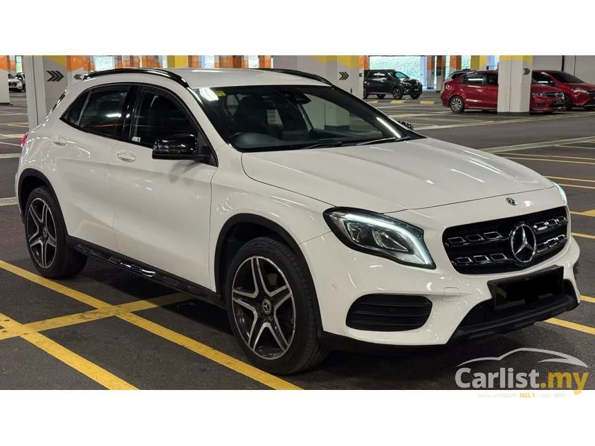 2018 Mercedes-Benz GLA250 4MATIC AMG Line SUV