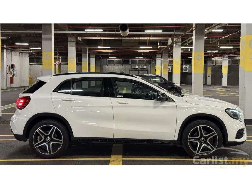 2018 Mercedes-Benz GLA250 4MATIC AMG Line SUV