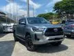 Used 2022 Toyota Hilux 2.4 V Pickup Truck, TIPTOP CONDITION, LOW MILEAGE, UNDER WARRANTY BY TOYOTA, NO ACCIDENT/FLOOD DAMAGE
