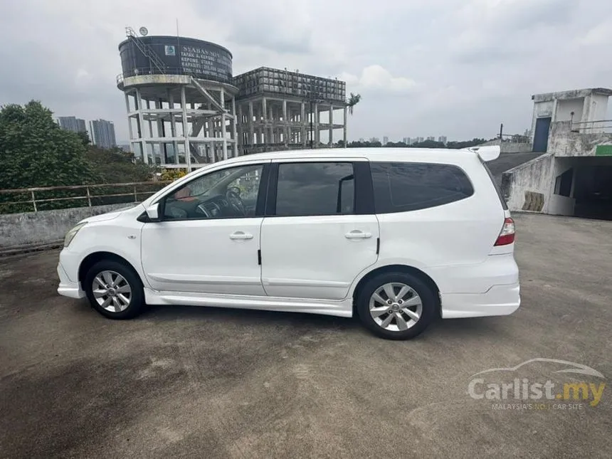 2014 Nissan Grand Livina Comfort MPV