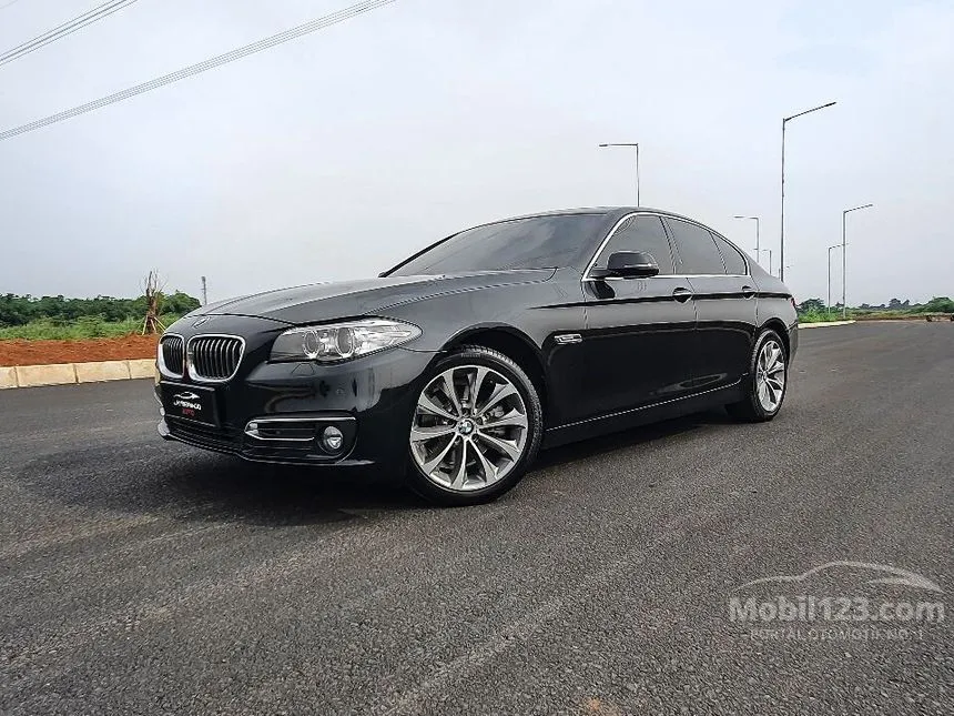 Jual Mobil BMW 520i 2015 Modern 2.0 di DKI Jakarta Automatic Sedan Hitam Rp 315.000.000