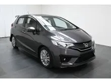 2016 Honda Jazz 1.5 V Hatchback MERDEKA PROMISI BELANJA/MAX LOAN